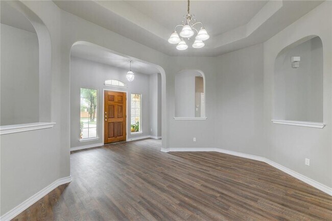 17109 Ennis Trail