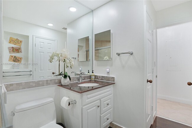 Photo - 3700 Island Blvd Unit C307