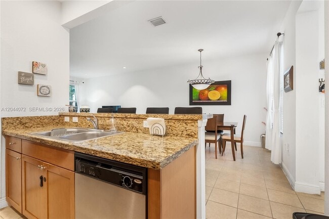 Photo - 1119 SW 147th Ave