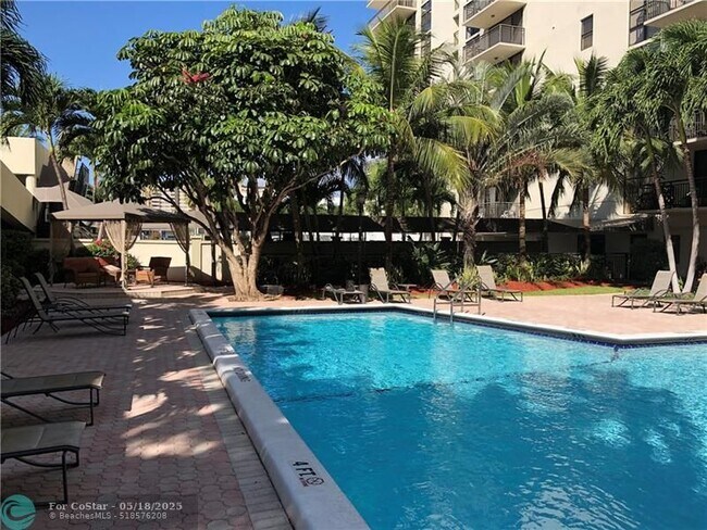 Photo - 3031 N Ocean Blvd Unidad 207