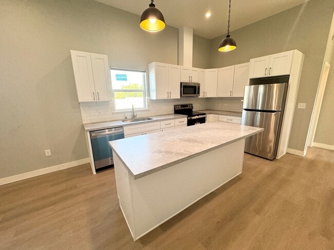 Photo - Executive Fully Upgraded Condo in Downtown Livermore