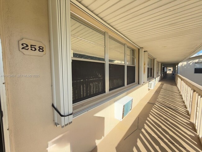 Photo - 258 Sheffield K Unit 258