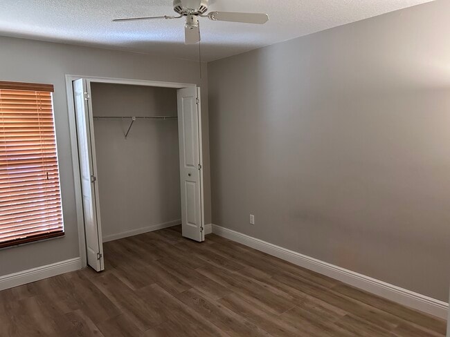 Front Bedroom - 8559 Pomelo Tree Ln