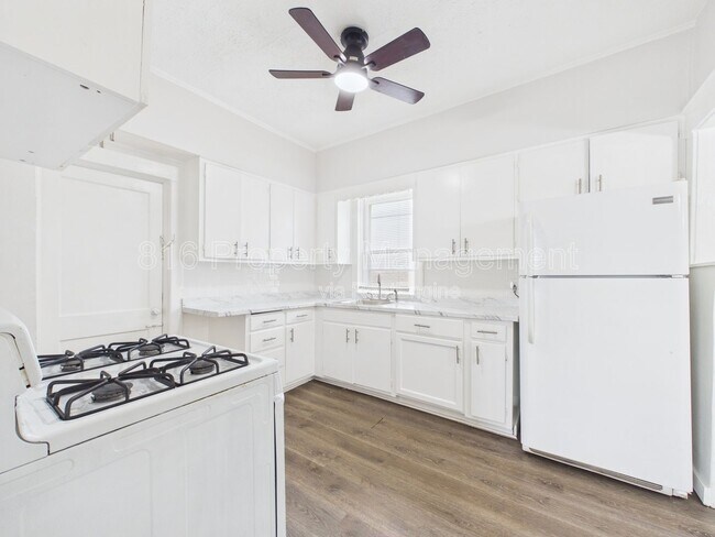 Photo - 6921 Prospect Ave Unit C