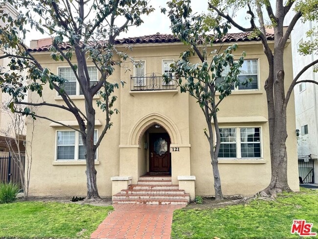 Photo - 121 N Swall Dr Condo Unit 8
