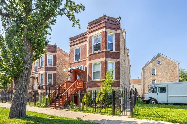 Photo - 4104 W 24th Pl Apartment Unit 4104 W 24th Place