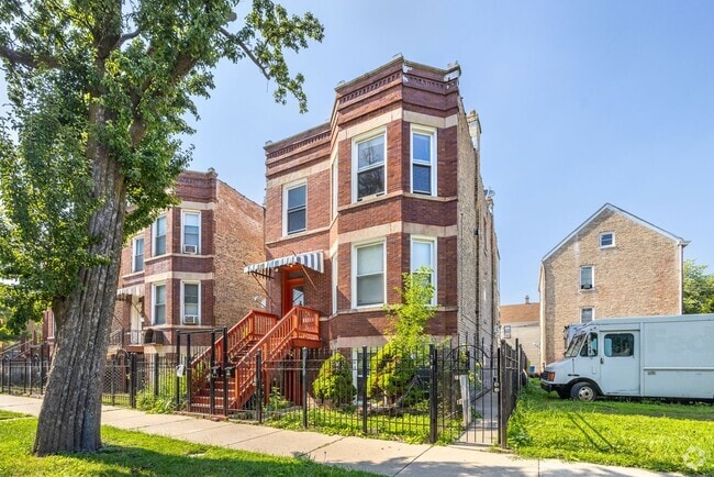 Building Photo - 4104 W 24th Pl Unit 4104 W 24th Place Rental