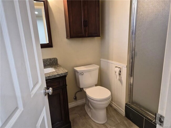 Building Photo - 23376 Hartland St Rental