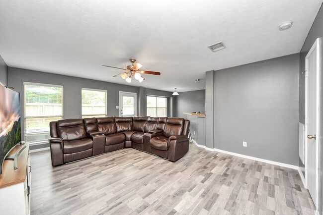Photo - 9219 Dewberry Blossom Ln