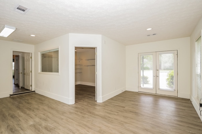 985 Autumn Ridge Rd