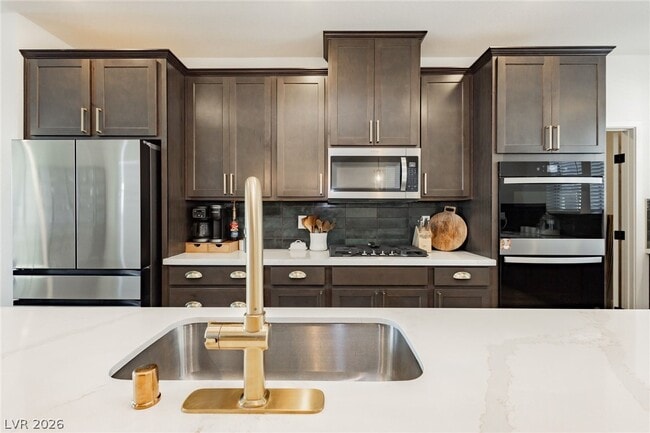 Photo - 1410 Whistling Kite St