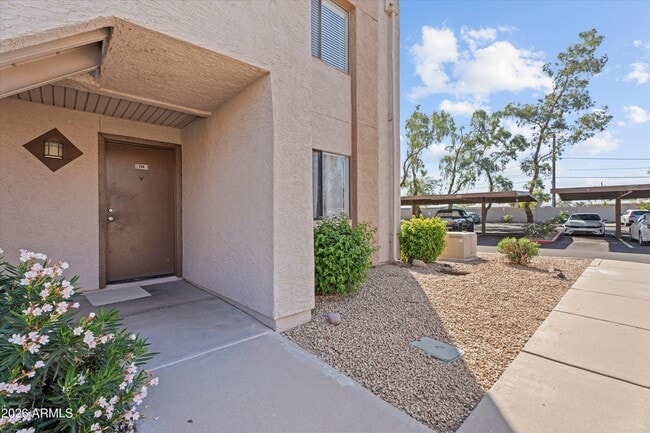 1065 W 1st St Unit 114