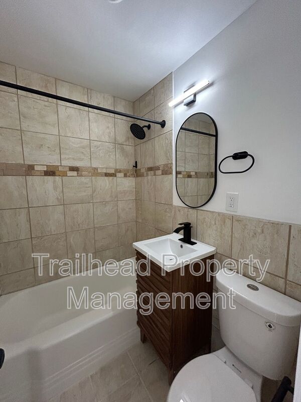 Photo - 316 E Gregory Blvd