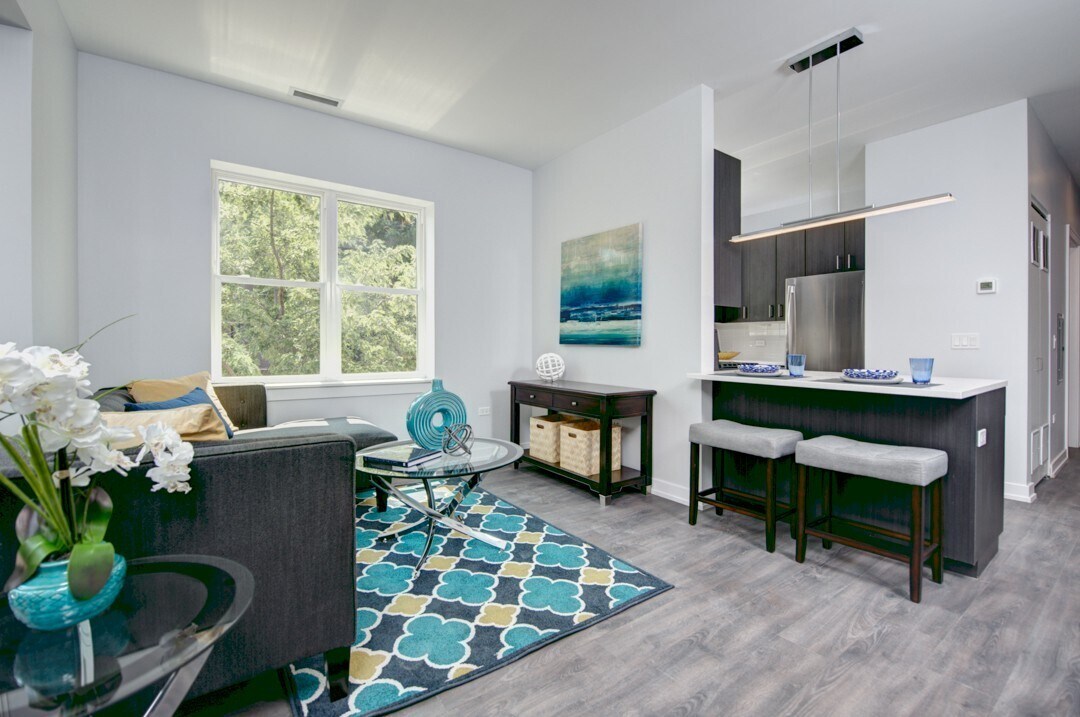 Photo - 909 W Montana St Unit 406