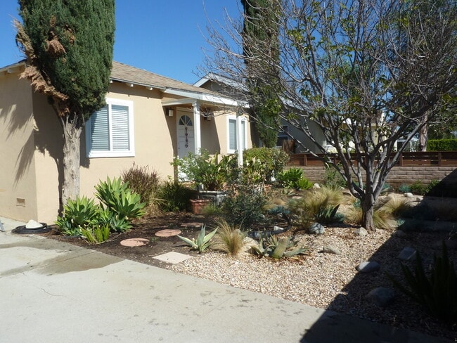 Photo - 17565 Bullock St