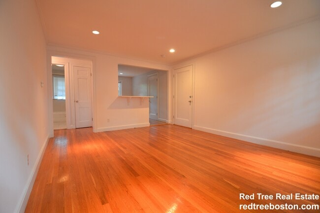 Photo - 67 Wyman St Unit 4