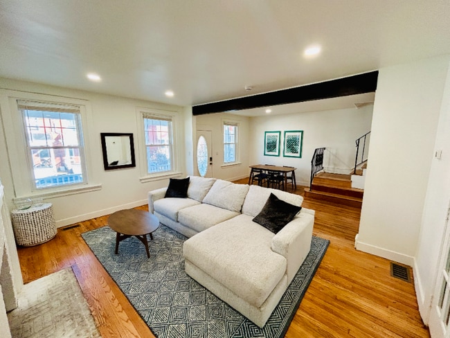 Photo - 1510 W 14th St