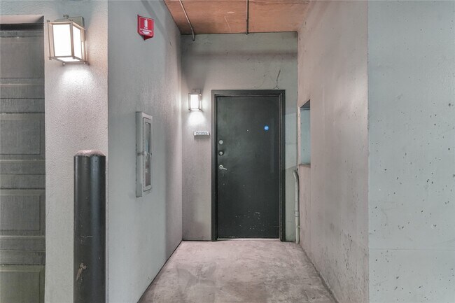 2000 Bagby St Unit 2401