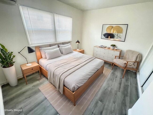 155 W Norwood Pl Unidad A