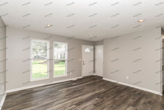 Photo - 816 Suncreek Ct