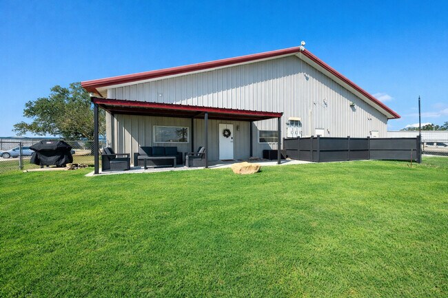 Photo - 6166 Imperial Loop Dr Unit SI ID1328080P