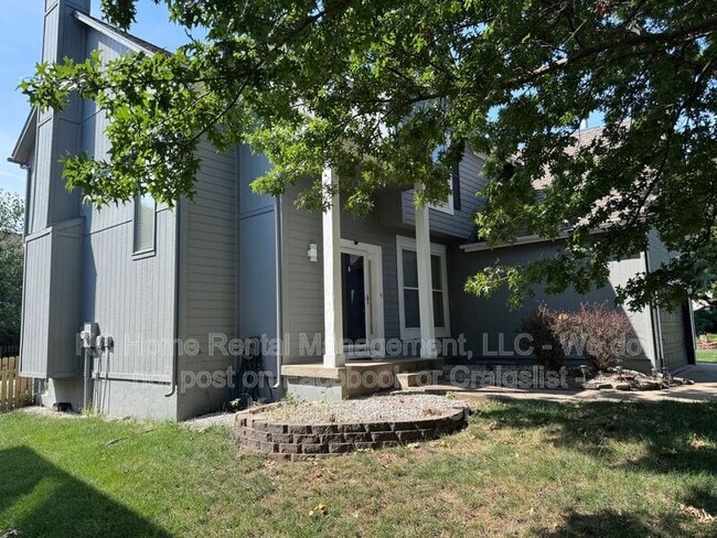 Photo - 2619 W Centre St