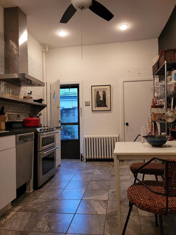 Photo - 1318 Moore St