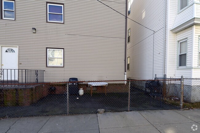 Área de picnic - 75 Reuben St