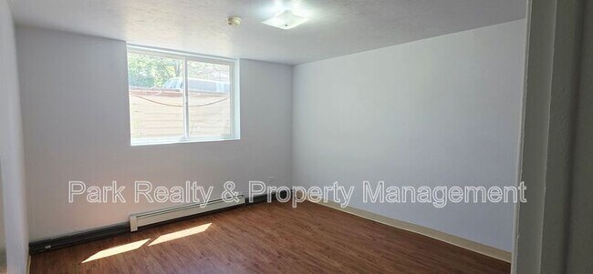 3900.5 W 24th Ave