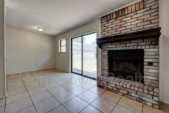 Photo - 1109 NE 5th Terrace