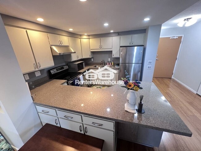 Photo - 2950 Dean Pkwy Unidad Apt 604