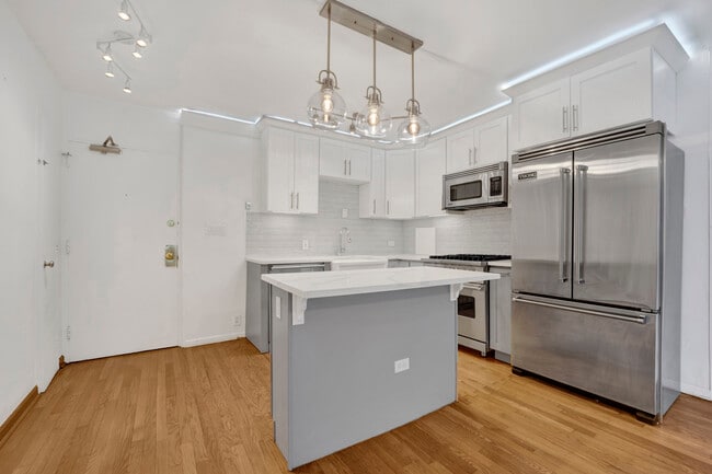 Photo - 1000 N Lake Shore Dr Unit 803