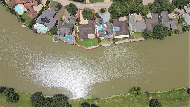 Building Photo - 1231 Creekford Cir Rental