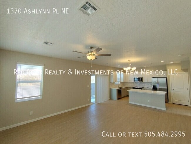 Photo - 1370 Ashlynn Pl