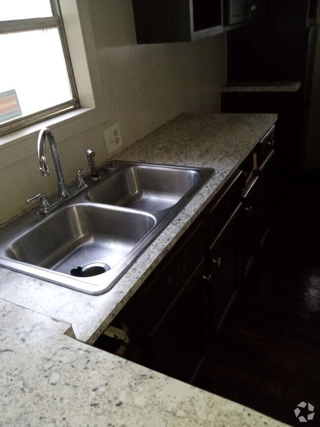 Building Photo - A Simple Home for You Available for Sale o...