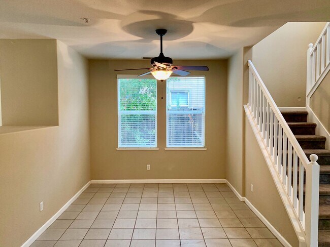 Photo - Beautiful Brentwood home with bed and full bath downstairs