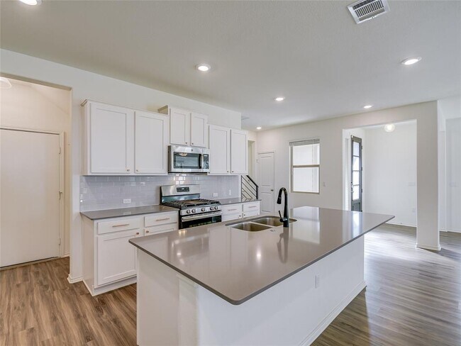 Photo - 10418 Bramble Berry Dr