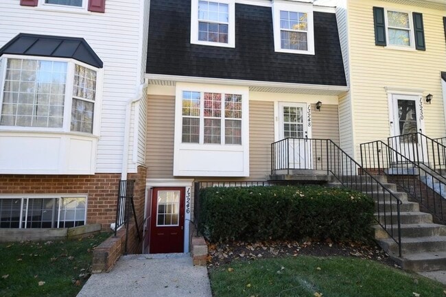 Building Photo - 13246 Bayberry Dr Unit 35