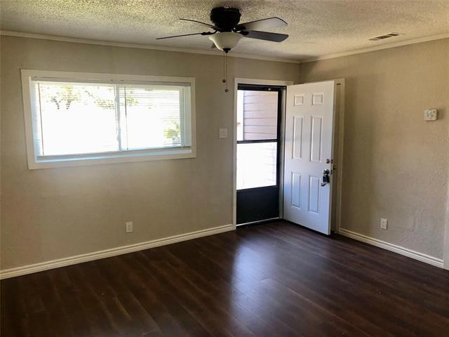 Photo - 1726 Kirkwood Dr