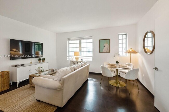 Photo - 435-421 21st St Unit 310