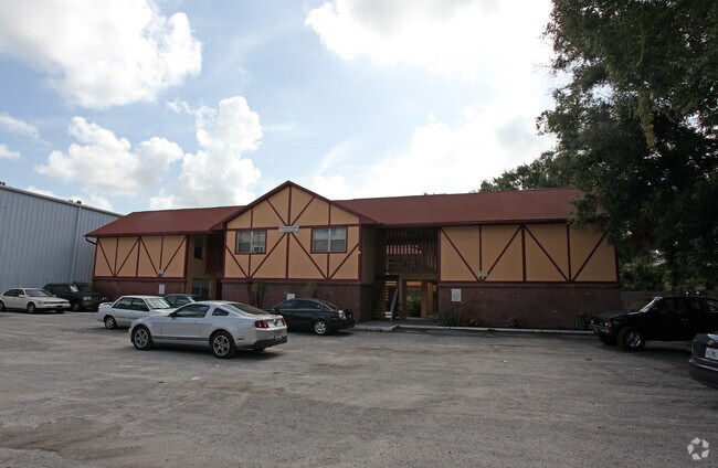 Felicia Villa Apartments - Felicia Villa Apartments