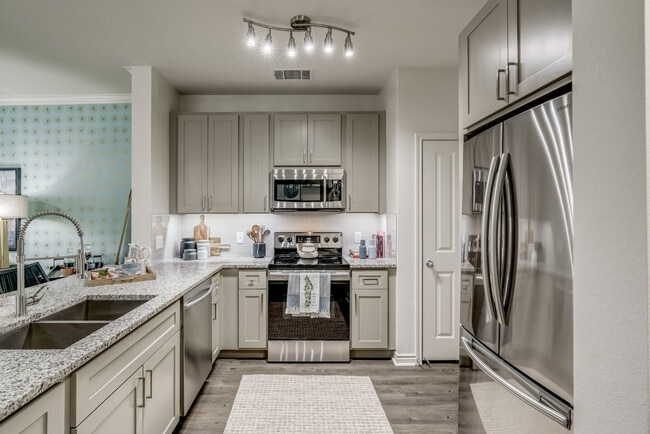 Building Photo - Serene La Villita Rental