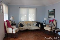 24 Oswego Ave Unit Upper