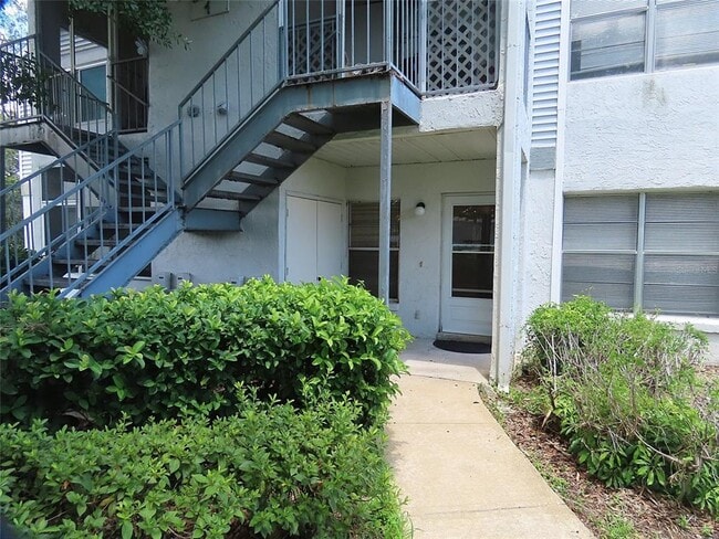 Building Photo - 104 Northlake Dr Unit 104