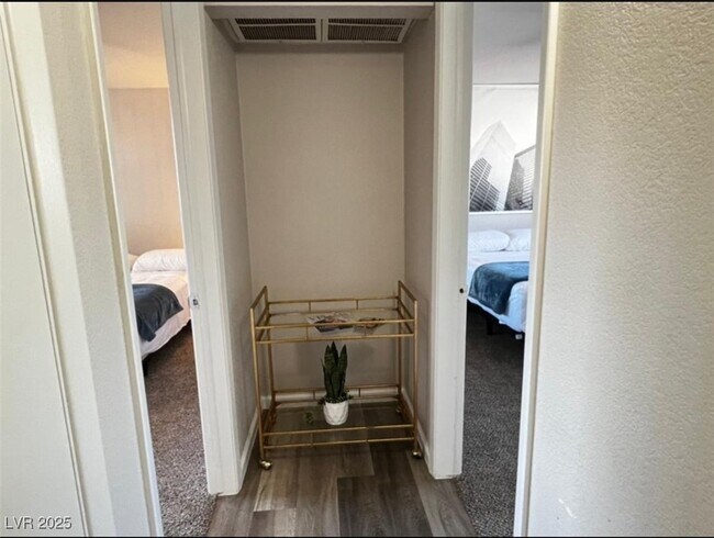 Photo - 6401 Evergreen Ave