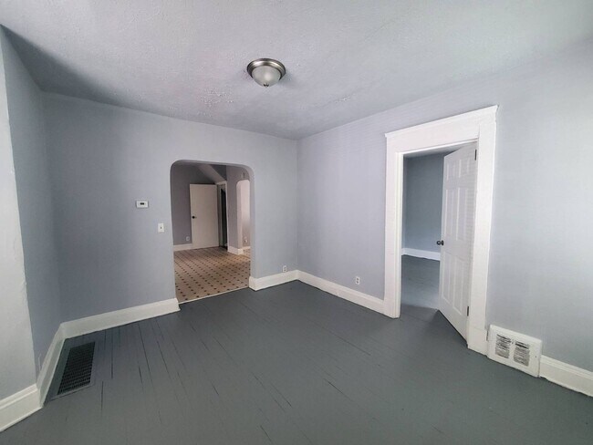 Photo - Charming 4-Bedroom Property in Prime Location