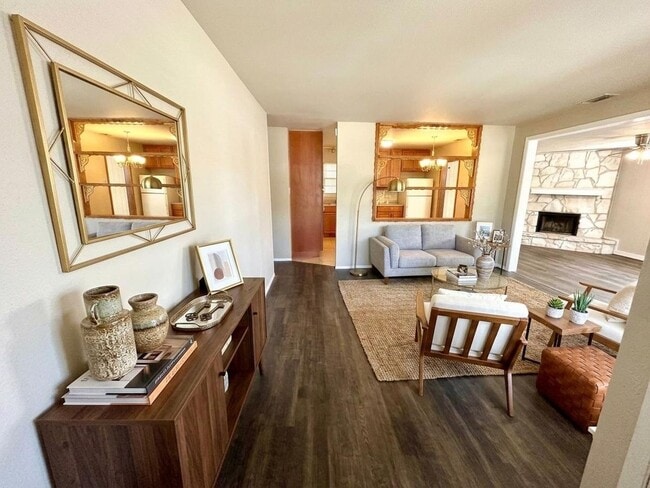 Photo - 206 Northview Dr