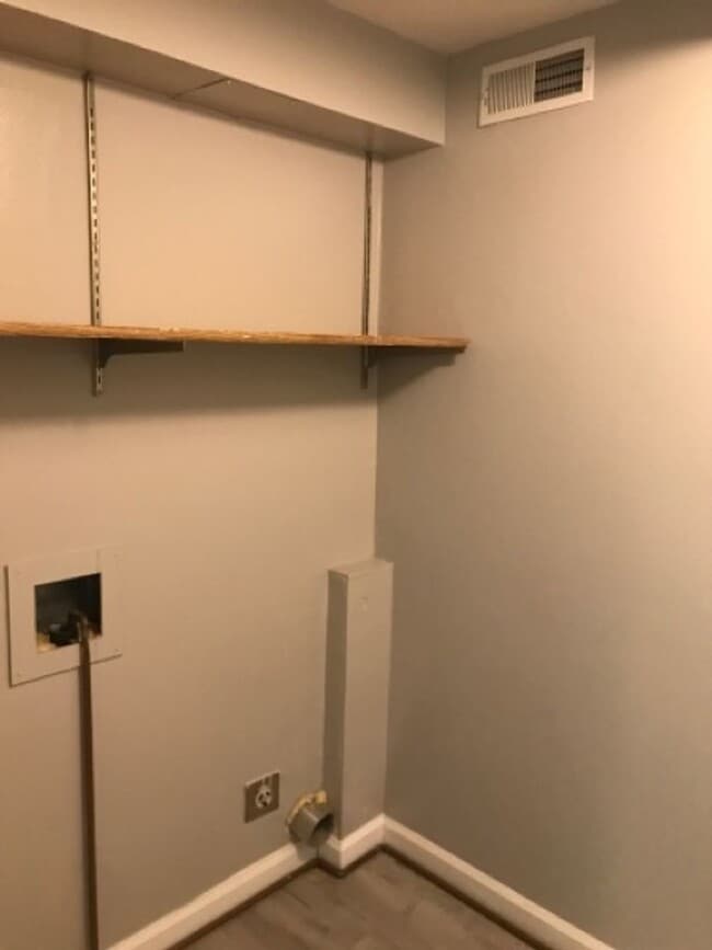 Photo - 297 Monroe Pl