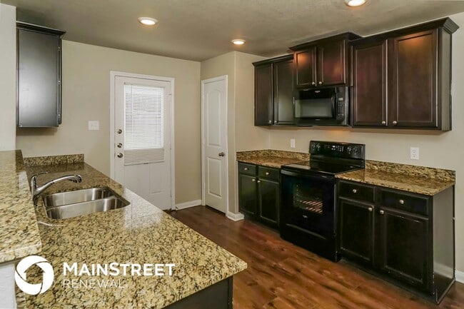 3226 Begonia Bend