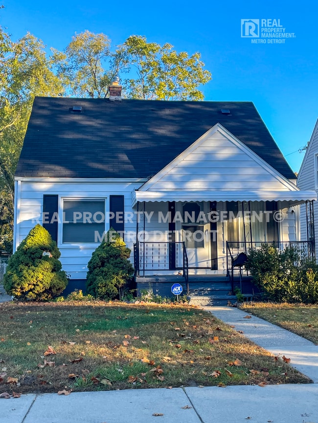 Photo - 25284 Stanford St